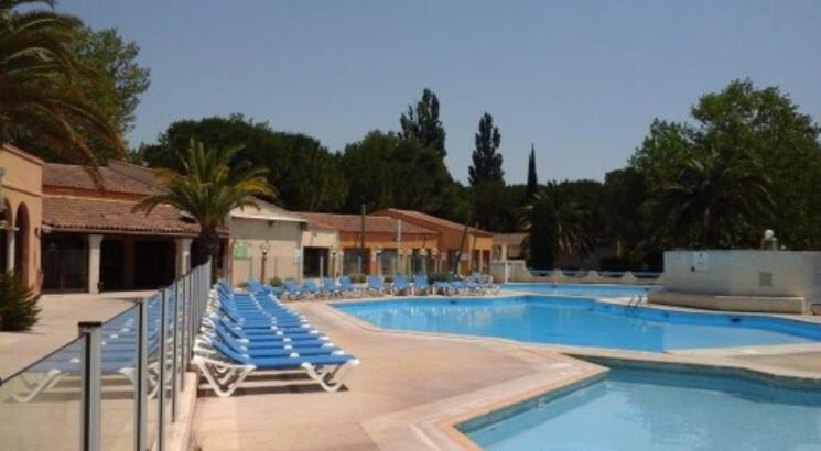 Appartement Village 9 En Residence De Vacances En Camargue Арль Экстерьер фото
